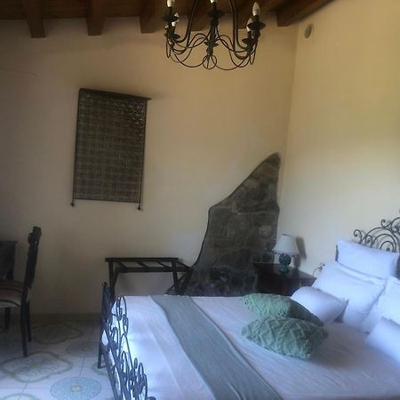 San Noto Antica Residenza Di Caccia Acomodação com café da manhã Ficarra Exterior foto