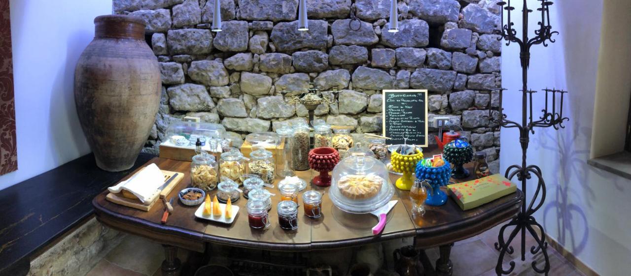 San Noto Antica Residenza Di Caccia Acomodação com café da manhã Ficarra Exterior foto