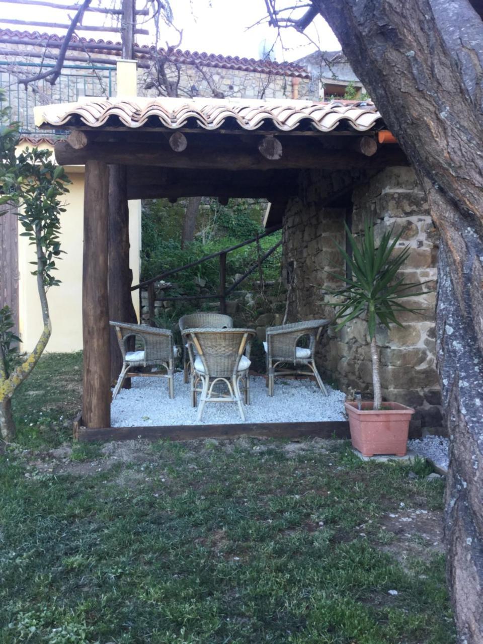 San Noto Antica Residenza Di Caccia Acomodação com café da manhã Ficarra Exterior foto