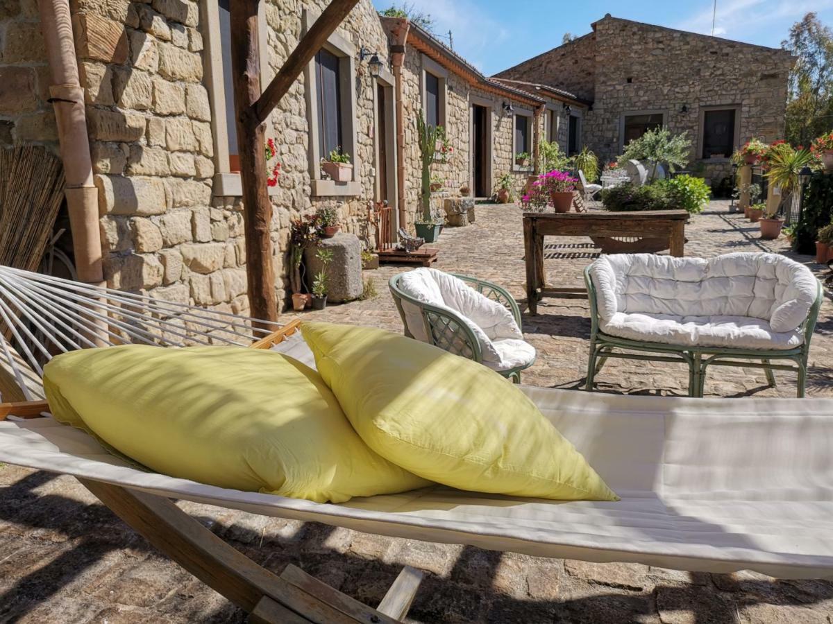 San Noto Antica Residenza Di Caccia Acomodação com café da manhã Ficarra Exterior foto